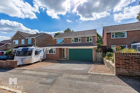 5 bedroom detached house for sale, Edgarton Road, Poole BH17