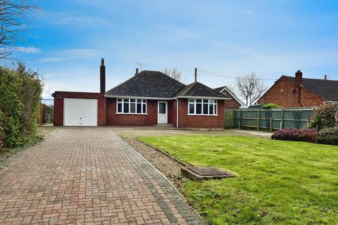 3 bedroom bungalow to rent - Corra Lynn, Main Street, Witham On The Hill
