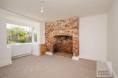 2 bedroom cottage for sale, Norwich Road, Norwich NR12