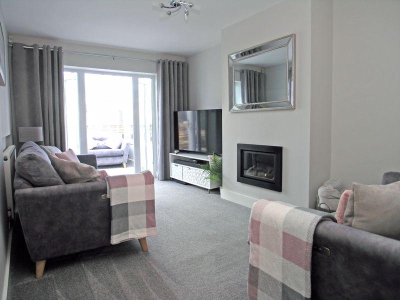 Kenswick Drive, Halesowen B63 3 bed semidetached house for sale £300,000