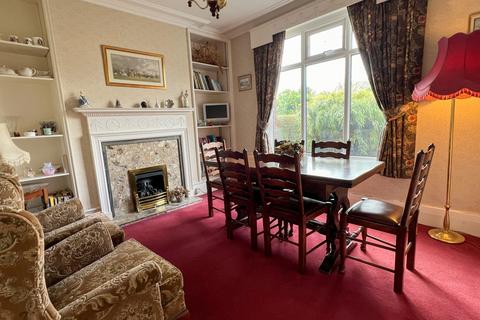 25 Bradway Road, Sheffield, S17 4QQ