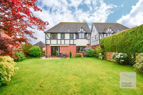 4 bedroom detached house for sale, Abbot Road, Norwich NR12