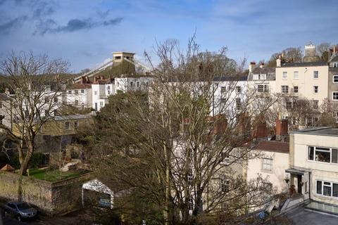 Flat 5, 23 West Mall, Clifton, Bristol, BS8 4BQ