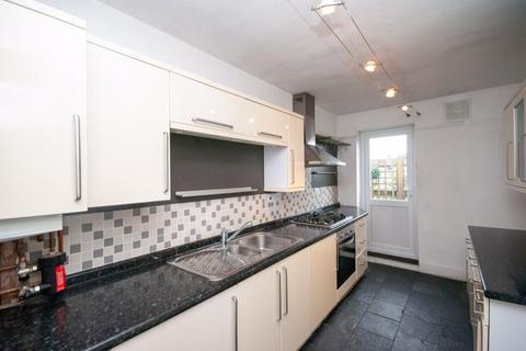 2 bedroom apartment for sale, Park Road, Westcliff-On-Sea SS0