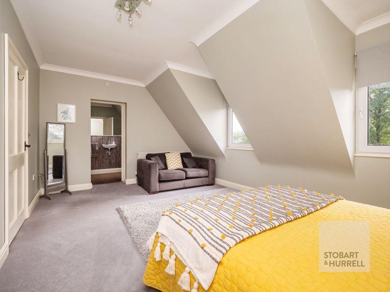 Bedroom To En-Suite
