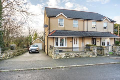 3 bedroom semi-detached house for sale - Llanwnda, Caernarfon, Gwynedd, LL54