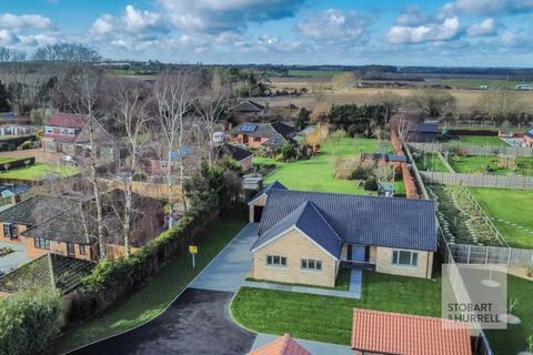 3 bedroom detached bungalow for sale, Howletts Loke, Norwich NR13