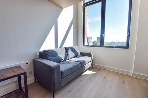 1 bedroom flat for sale, Sky Gardens, 7 Spinners Way, Castlefield, Manchester, M15