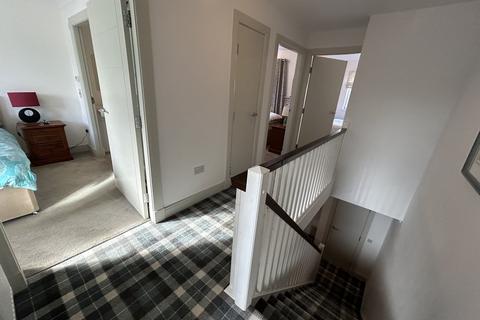 37 Parkside, Auchterarder, PH3 1GG