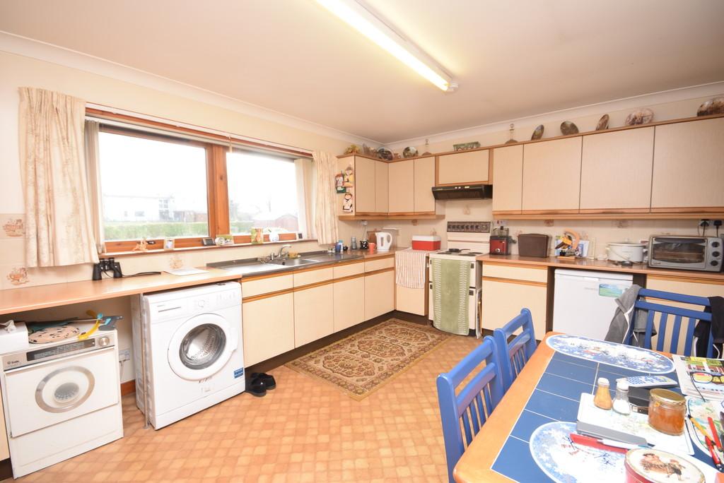 Green Gables, Green Road, Balbeggie... 3 bed detached bungalow for sale £200,000
