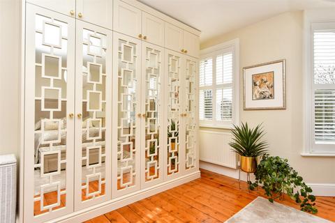 3 Briton Road, Faversham, ME13 8QH