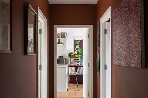 19, Elizabeth Court Tryon Crescent, London, E9 7RY