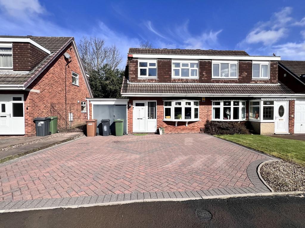 Kewstoke Road, Willenhall 3 bed semidetached house for sale £235,000
