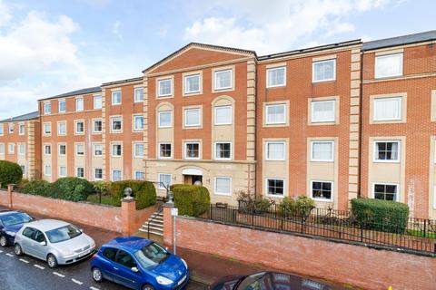 1 bedroom flat to rent, Hengist Court, Marsham Street, Maidstone, ME14