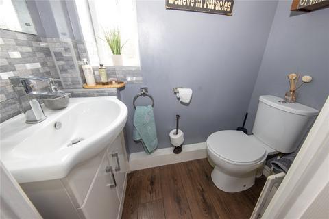 2 bedroom end of terrace house for sale, Luton, Bedfordshire LU2