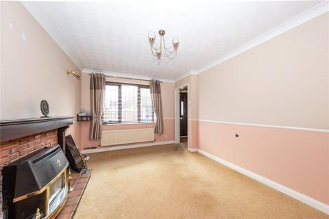 7 Tilgate, Luton, LU2 8RR