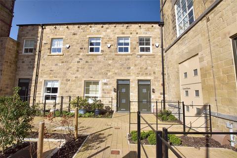 Stonebridge Vale, Leeds, West Yorkshire
