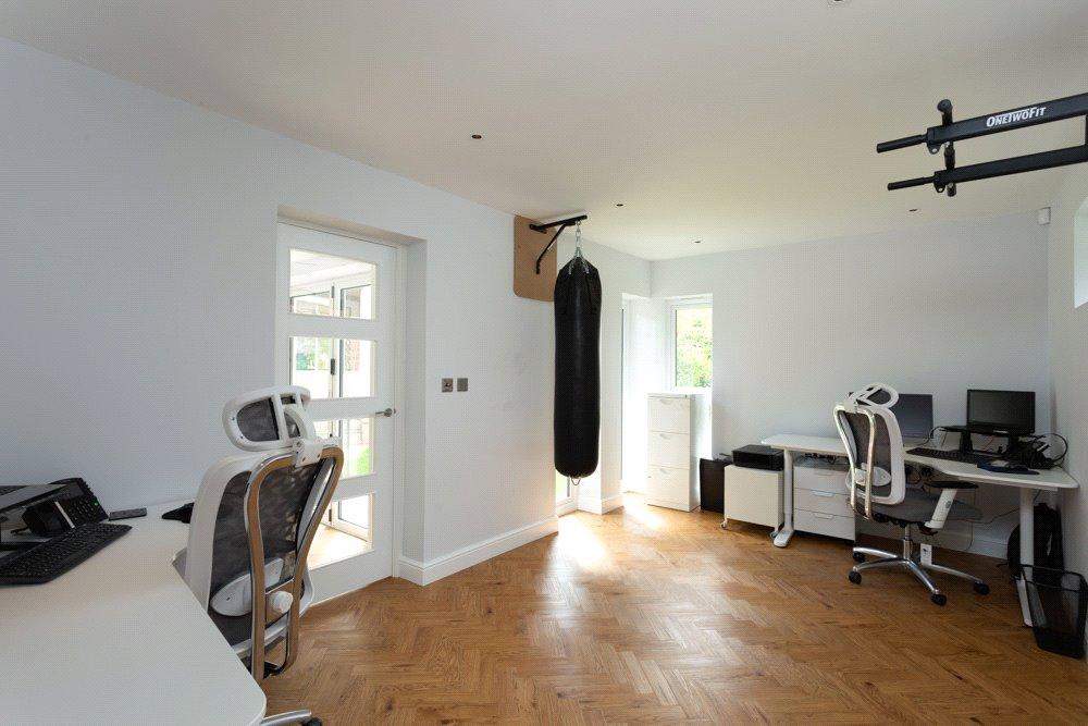 Gym/Office