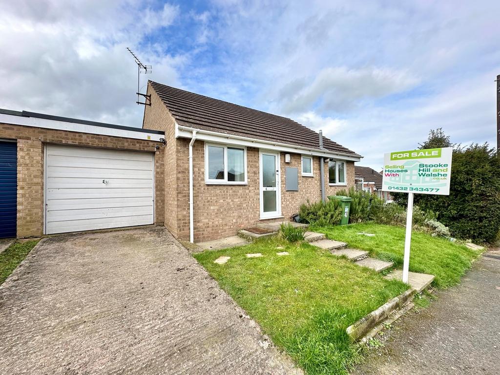 St Peters Close, MoretononLugg, Hereford, HR4 2 bed property for sale