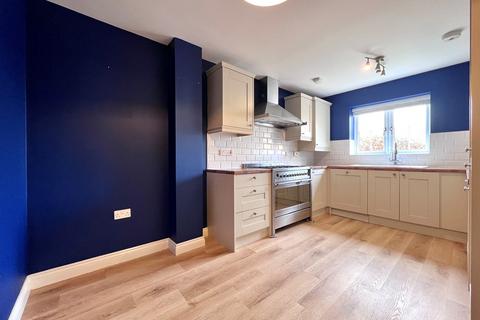 5 bedroom house to rent, Wearn Road, Faringdon, SN7