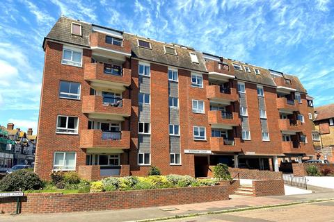 2 bedroom flat for sale, Sydenham Court, Cantelupe Road, Bexhill-on-Sea, TN40