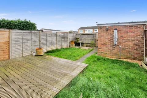 3 bedroom end of terrace house for sale, Dothans Close, Great Barford, Bedford, MK44