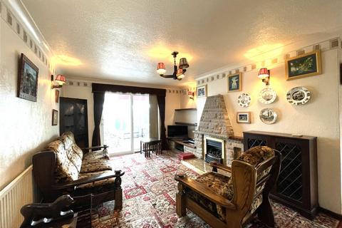 106 Alder Way, Shirebrook, Mansfield, NG20 8PX