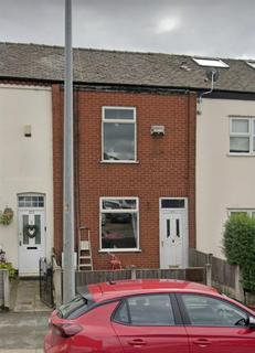 2 bedroom house to rent, Manchester Road, Manchester M28