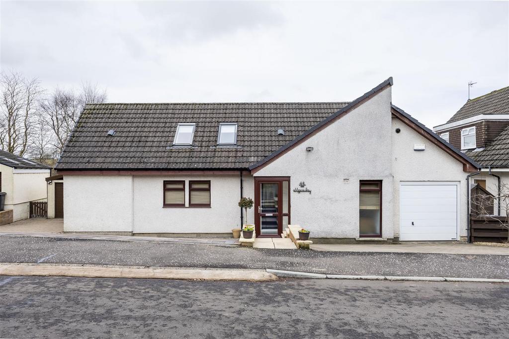 Pinewood Avenue, Lenzie 6 bed detached house for sale £415,000