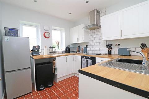 2 bedroom flat for sale, Shearers Way, Boreham, Chelmsford