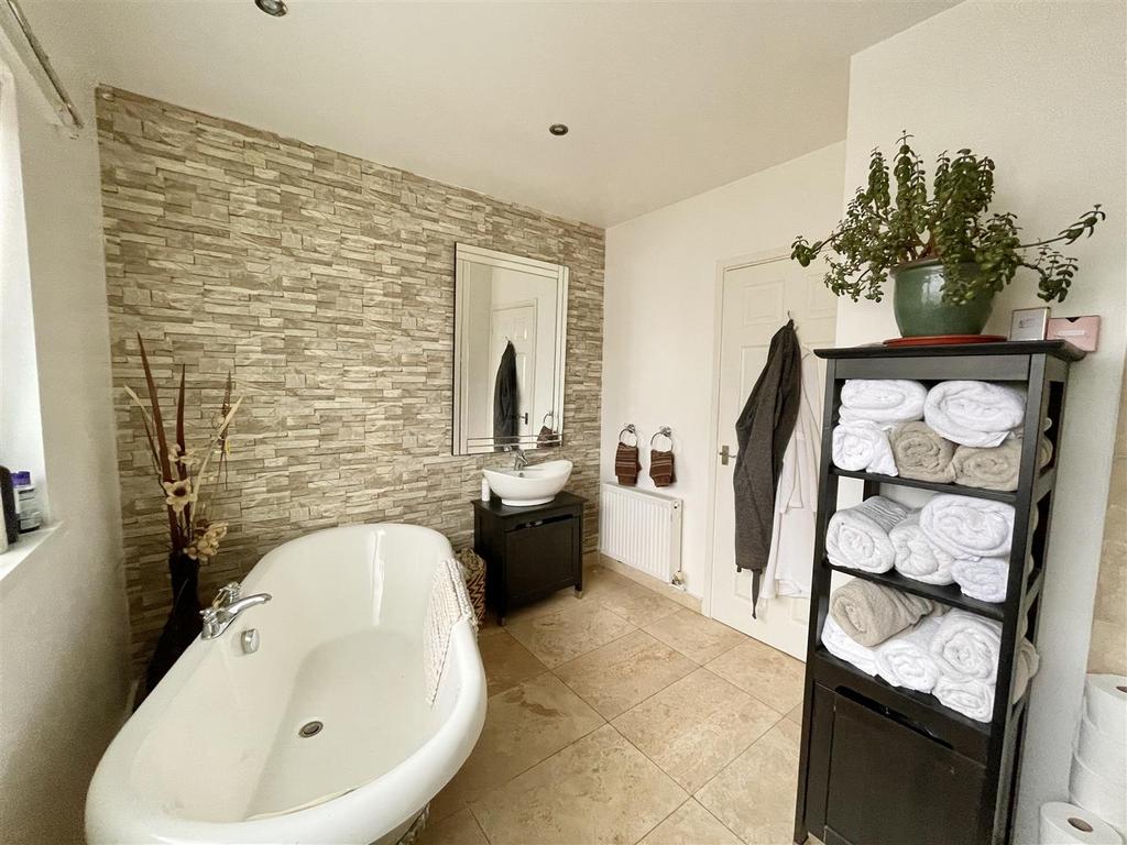 Another Aspect Of The Bathroom