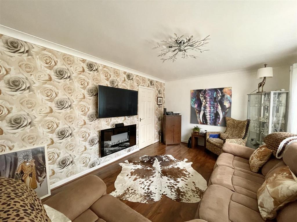 Another Aspect Of The Lounge