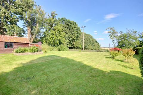 2 bedroom detached bungalow for sale, North Road, Lund, Driffield