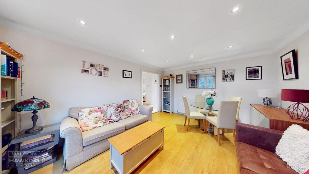 South Hill Avenue, Harrow on the Hill HA1 2 bed flat for sale £419,950