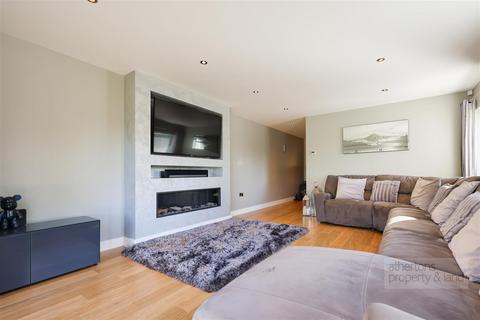 52a Knowsley Road, Wilpshire, Blackburn, BB1 9PN