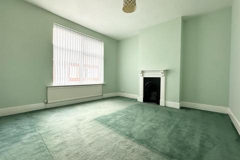 12 Central Road, Leicester, LE3 5EH