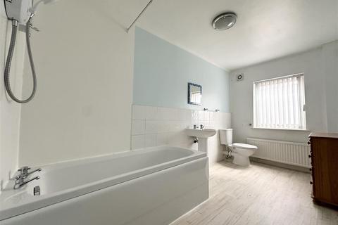 12 Central Road, Leicester, LE3 5EH