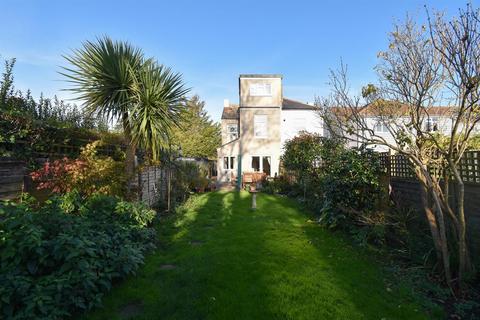 undefined, The Ridge, Hastings