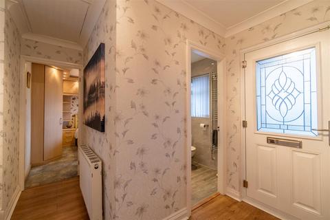 29 Brades Close, Halesowen, B63 2XZ