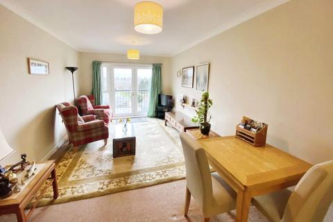 2 bedroom retirement property for sale, Rohan Gardens, All Saints Road, Warwick