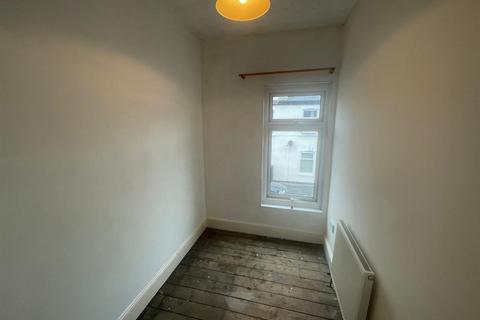 30 Easson Road, Darlington, DL3 6BB