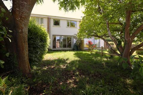 6 Chapel Close, Aberthin, Cowbridge, CF71 7HD