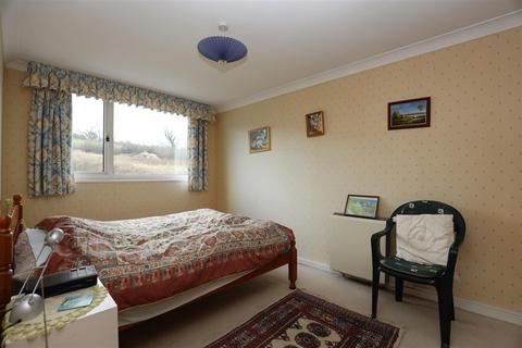 6 Chapel Close, Aberthin, Cowbridge, CF71 7HD