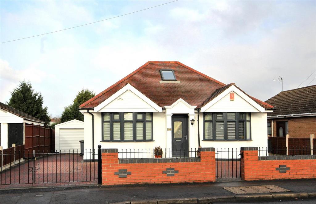 Oaston Road, Nuneaton 3 bed detached bungalow for sale £300,000