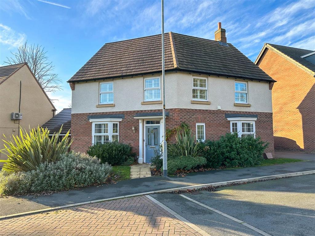 Kensington Avenue, Burbage, Hinckley 4 bed detached house for sale £