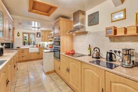 3 bedroom house for sale, Old Hall, Llanidloes