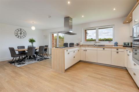 17 Leconfield, Darlington, DL3 8HL