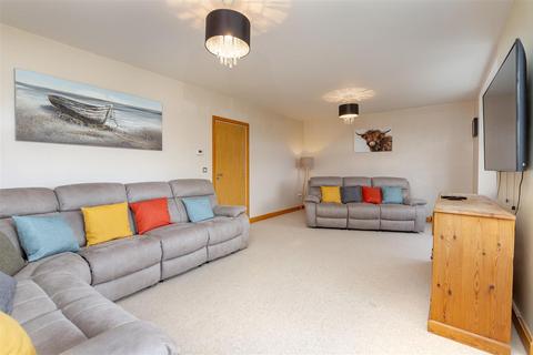 17 Leconfield, Darlington, DL3 8HL