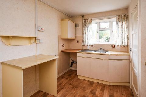 1 bedroom flat for sale, 73 Meadow Lane, Wombourne, Wolverhampton