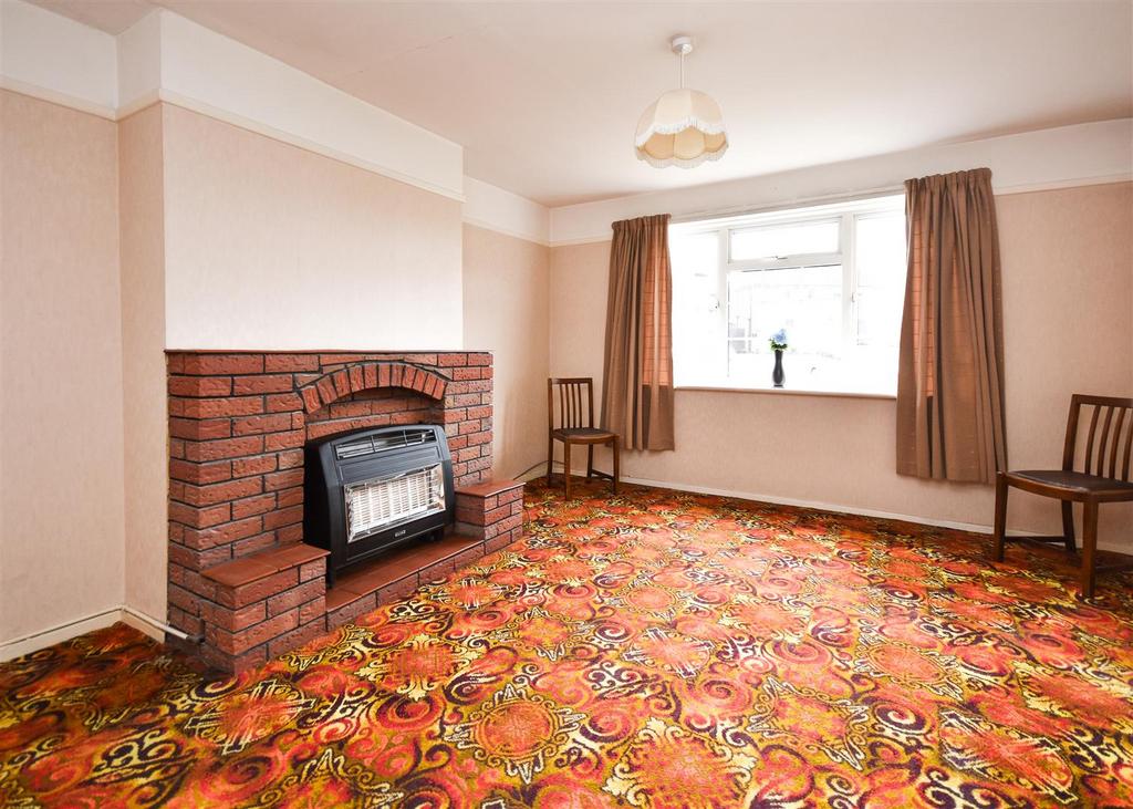 73 Meadow Road - Living Room (2).jpg